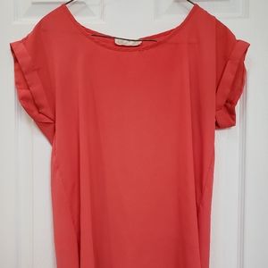 6/$20 Coral Blouse like Tee